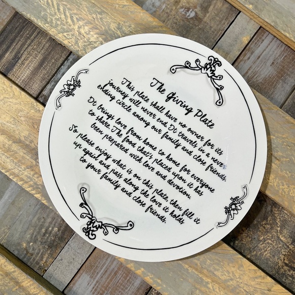 NIB {The Giving Plate} White 10.5" Round [Katie ❤︎ Mandy] Sharing Dish | Gift - Picture 11 of 12